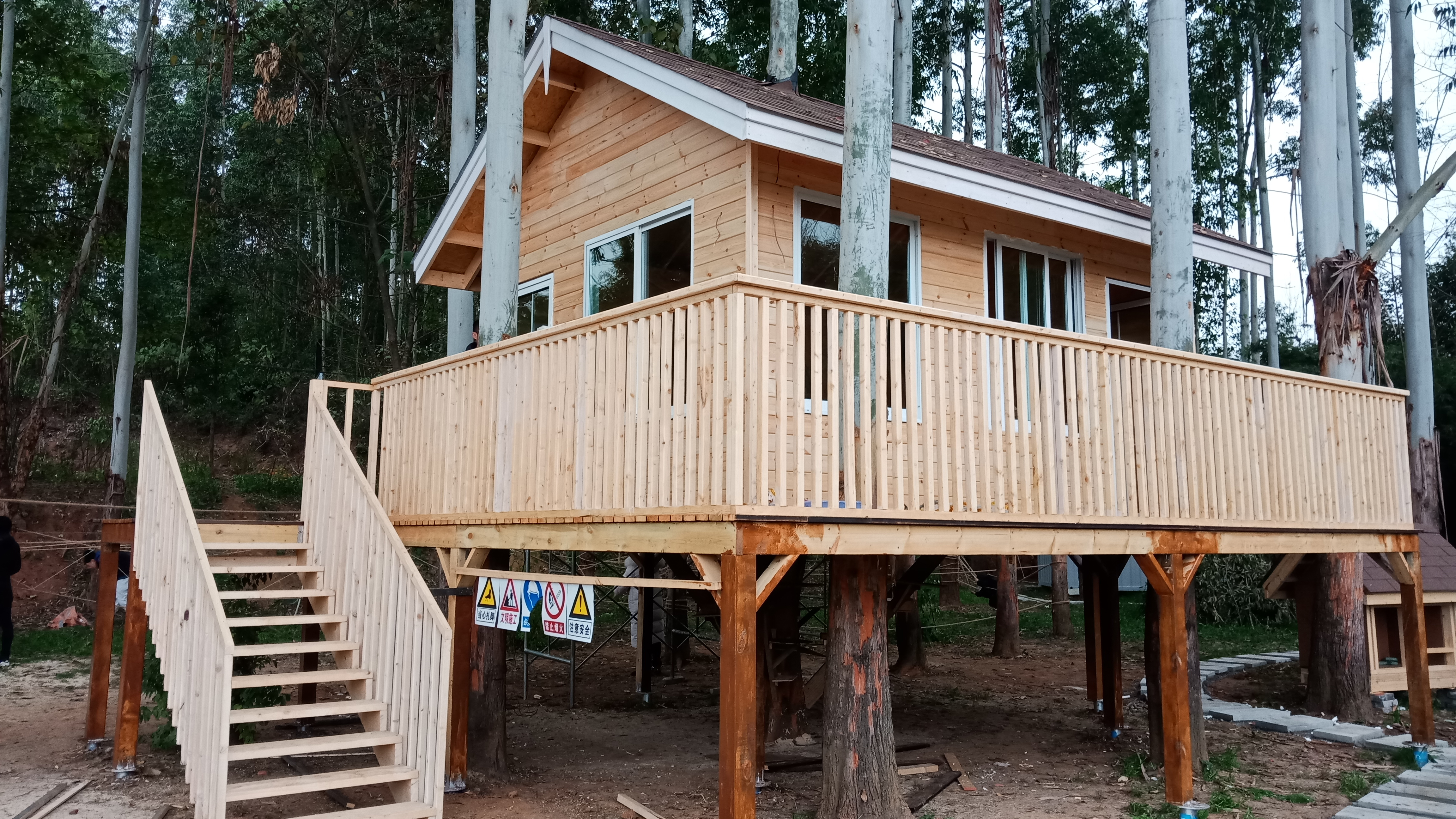 三圣鄉兒童樂園樹屋